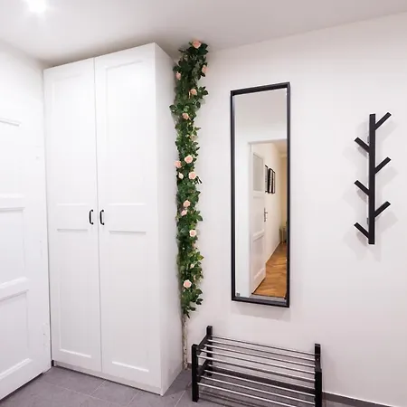 Millben Flora Apartmán